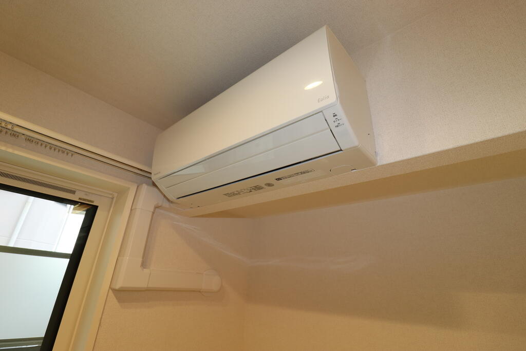 その他設備　エアコン：同施工会社の写真を掲載