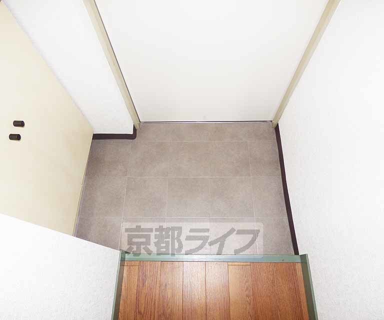 玄関　靴収納つきの玄関