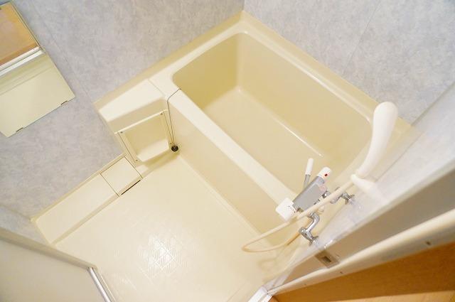 バス・シャワールーム　浴室