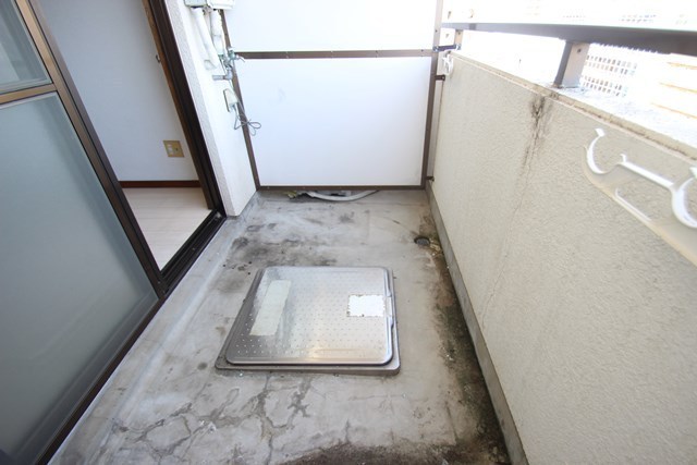 その他　室外洗濯機置き場