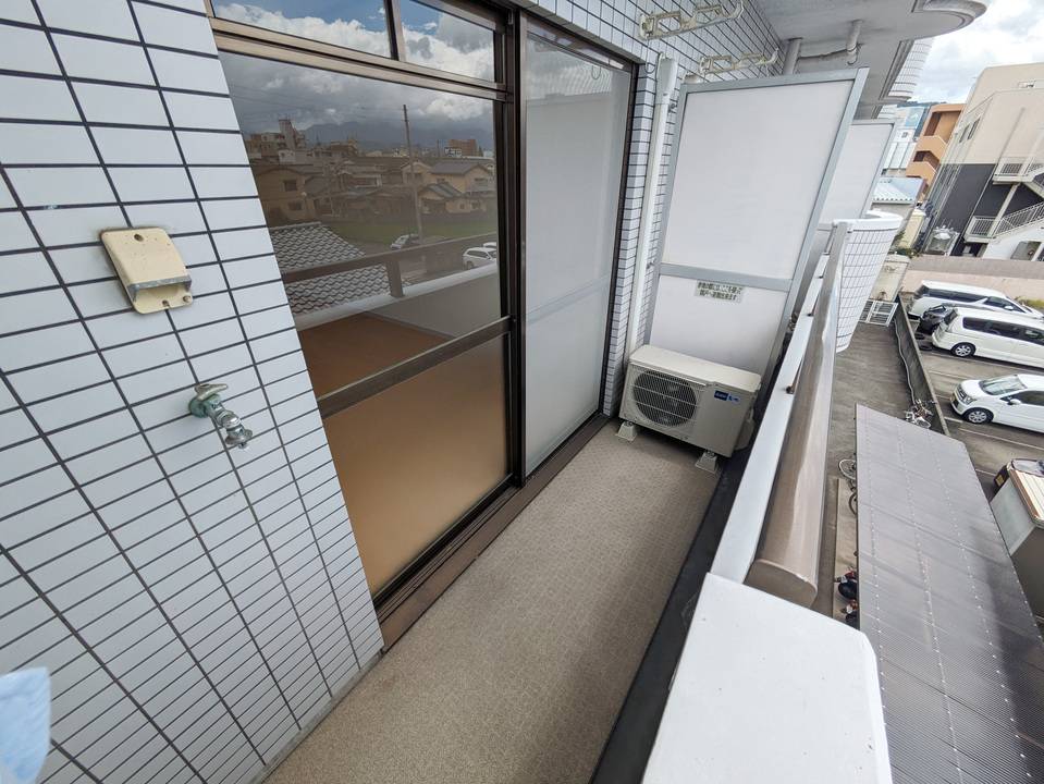 バルコニー　バルコニー