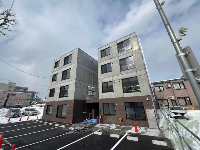 建物外観　札幌市白石区本郷通２丁目北「ａｕｌｅａ（アウレア）「」