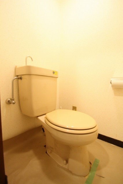トイレ　同物件別室です。