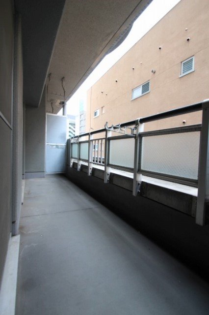 バルコニー　同物件別室です。