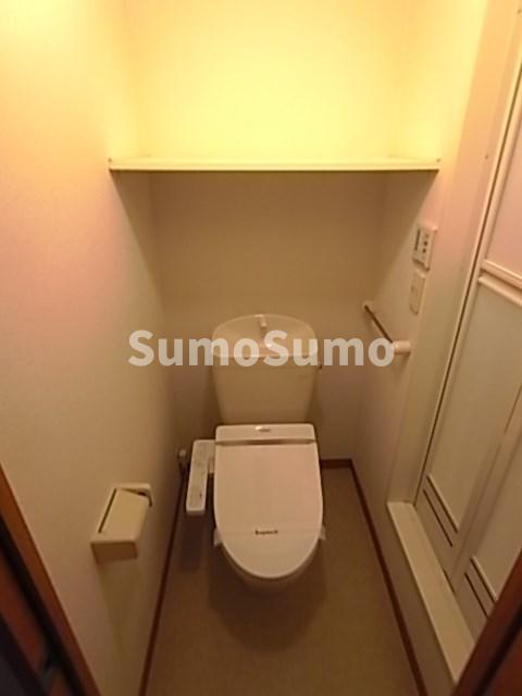 トイレ　トイレもきれいです