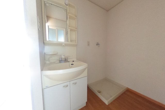 洗面設備　2020年10月撮影※現況を優先します。