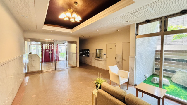 ロビー　ロビー