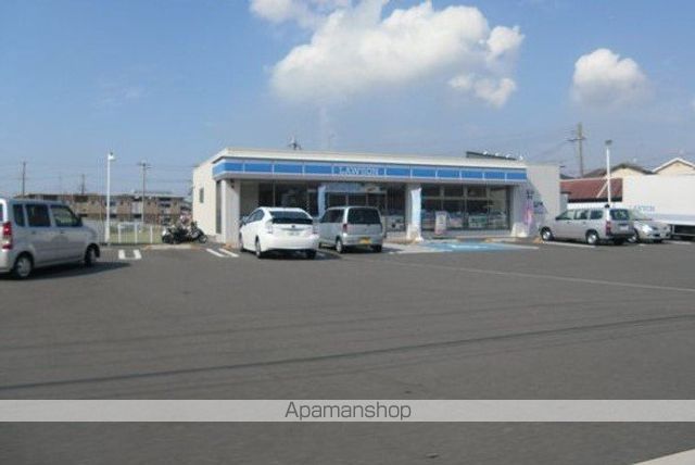 コンビニ　ローソン（コンビニ）まで578m