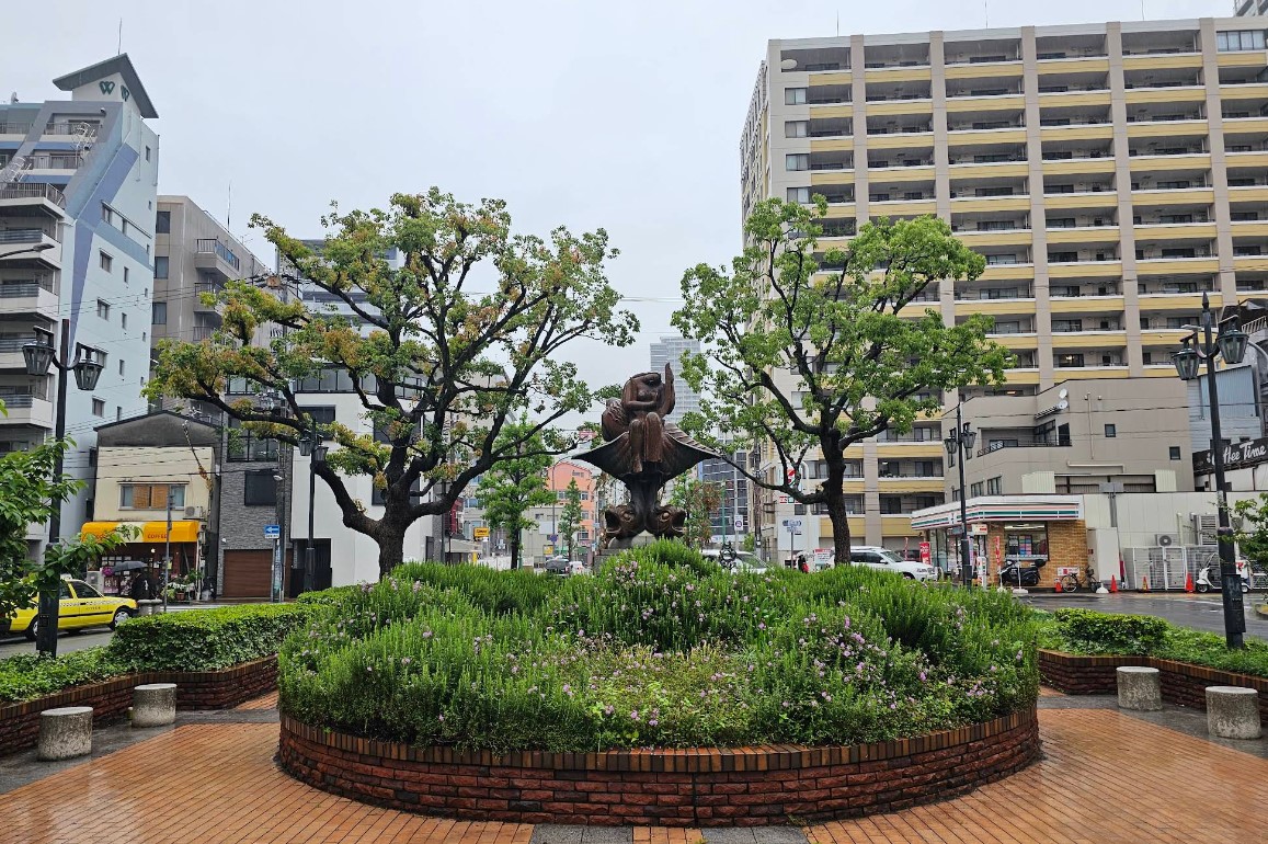 公園　ポートセンター街園（公園）まで299m