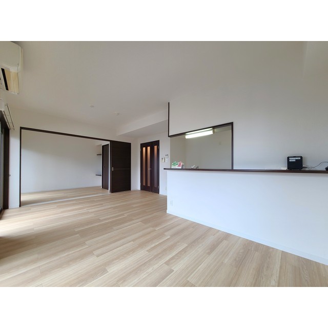 居室・リビング　リビング