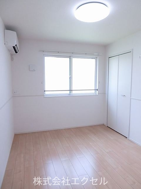 その他部屋・スペース　収納完備で便利な室内です。