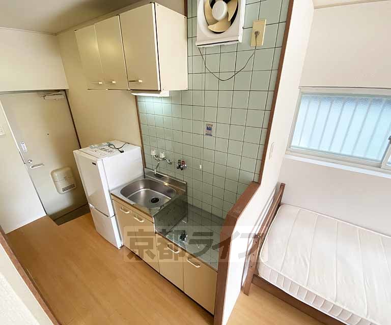 キッチン　コンパクトなキッチンです。