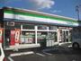 コンビニ　ファミリーマート貝塚半田店（コンビニ）まで206m