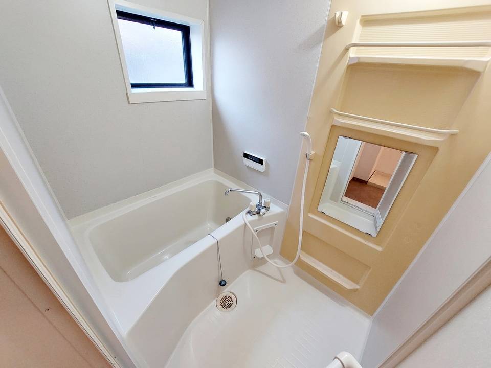 バス・シャワールーム　浴室