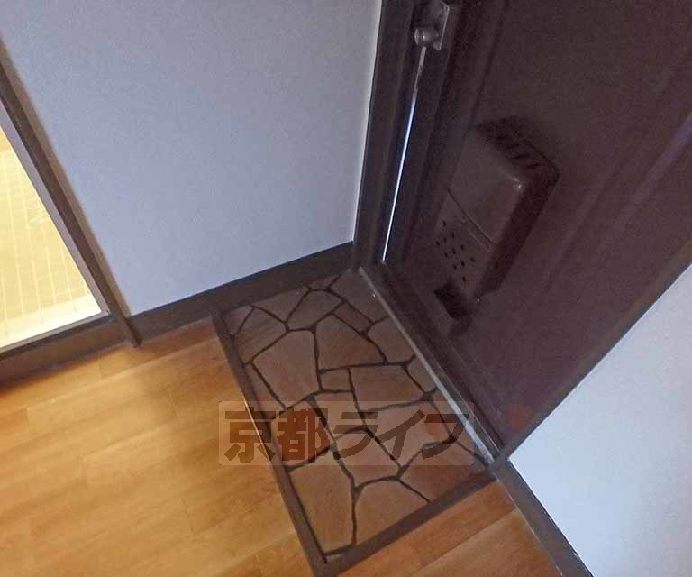 玄関　玄関です。