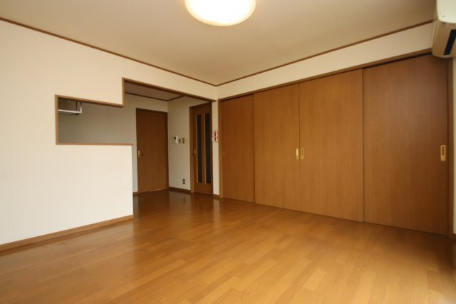 居室・リビング　リビング