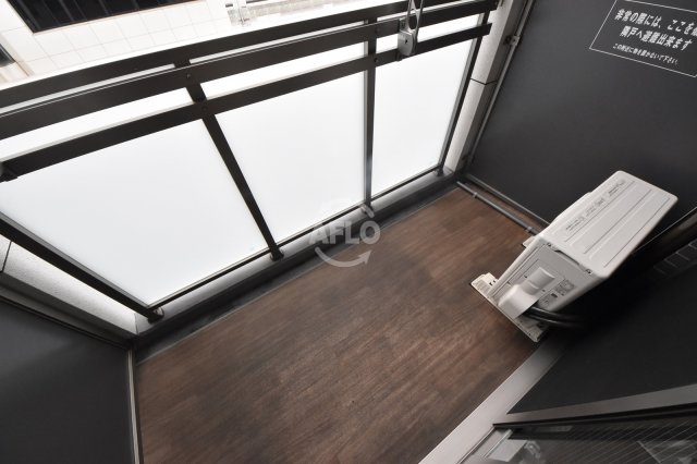 バルコニー　プレサンス扇町駅前　バルコニー