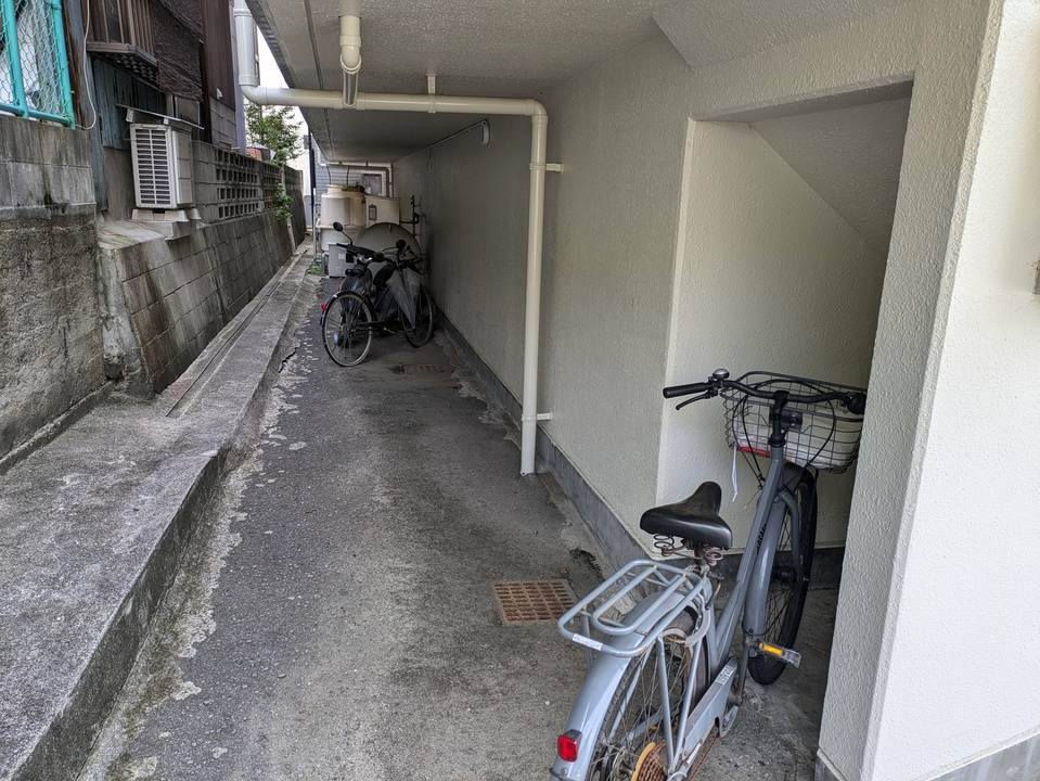 駐車場　駐輪場