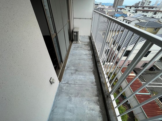 バルコニー　※別号室のお写真です