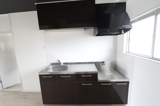 キッチン　※別部屋の写真です