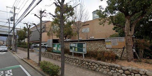 小学校　芦屋市立宮川小学校（小学校）まで359m