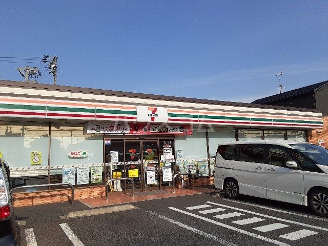コンビニ　セブンイレブン 北名古屋熊之庄西出店（コンビニ）まで1116m
