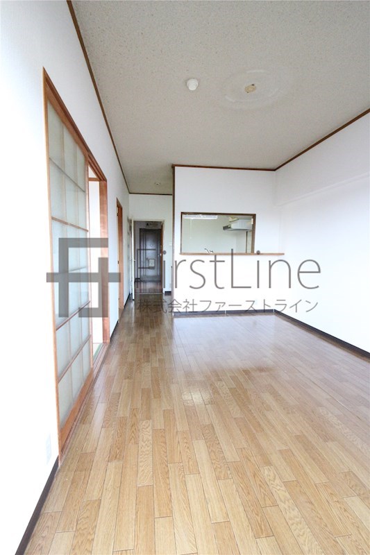 居室・リビング　別号室の写真です