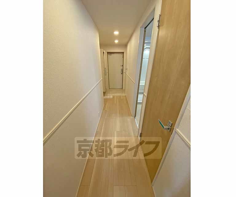 その他部屋・スペース　落ち着きのある廊下です。