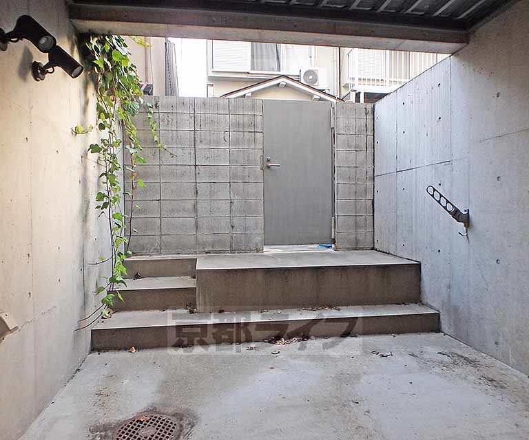 バルコニー　お庭です。