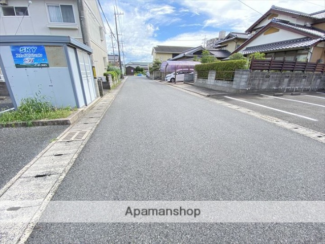 その他　前面道路２（その他）まで0m