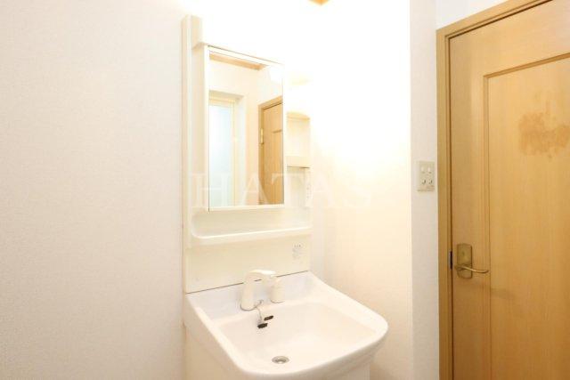 洗面設備　同物件別部屋です。