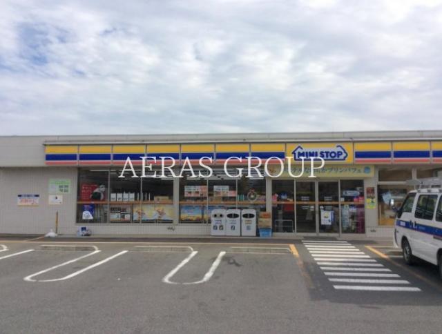 コンビニ　ミニストップ春日部藤の花店（コンビニ）まで556m