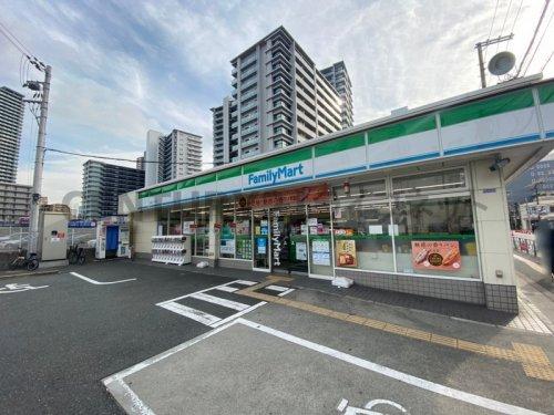 コンビニ　ファミリーマート 海老江一丁目店（コンビニ）まで389m