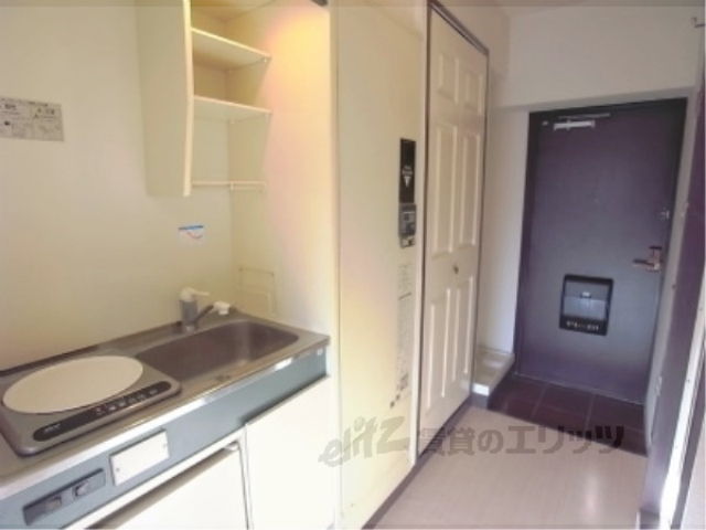 その他　電気給湯器