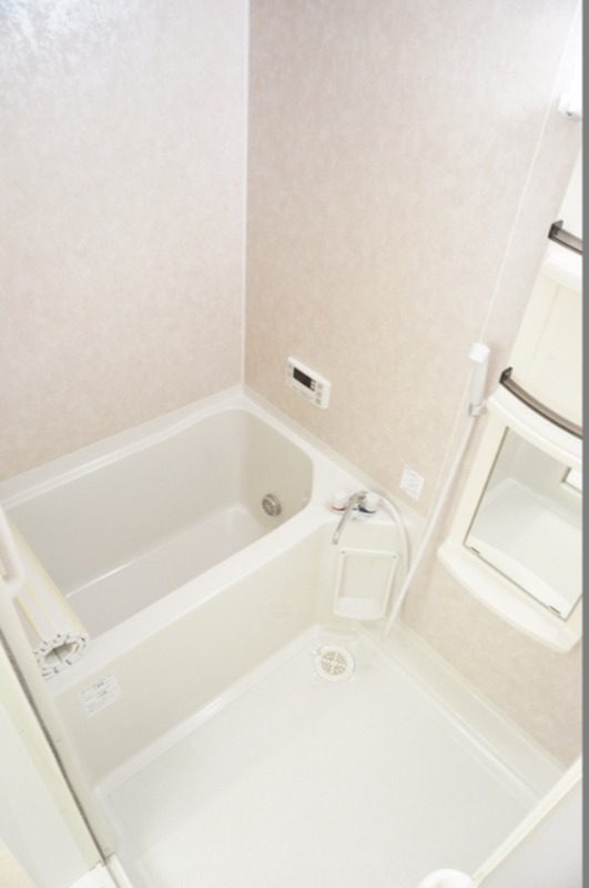 バス・シャワールーム　図面と現状に相違がある場合には現状を優先