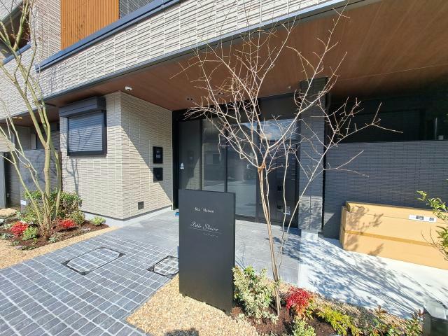 エントランス　エントランス部分