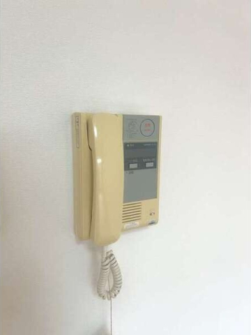 セキュリティ　同物件の別部屋になります。