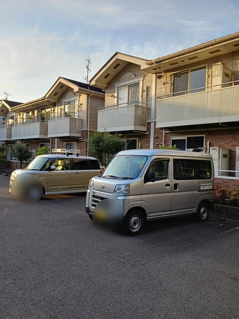 駐車場　駐車場