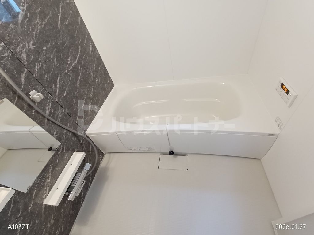 バス・シャワールーム　バス