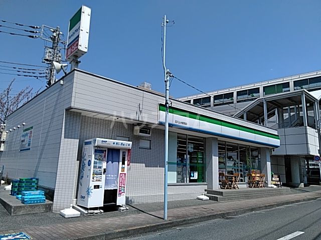 コンビニ　ファミリーマート玉川上水駅西店（コンビニ）まで544m