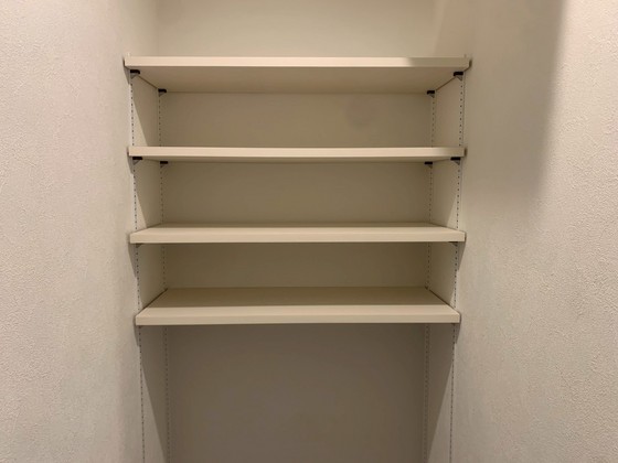 収納　※別号室の写真です