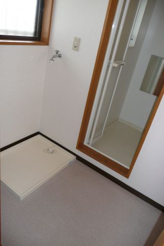 その他設備　洗濯機置場