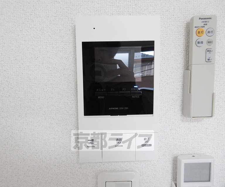 セキュリティ　安心のモニター付きです