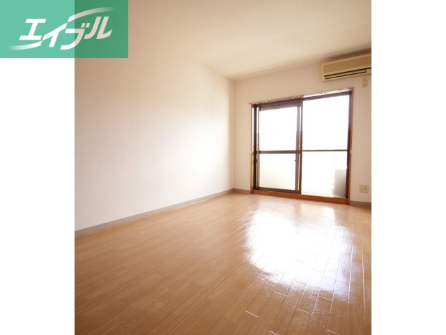 居室・リビング　居室