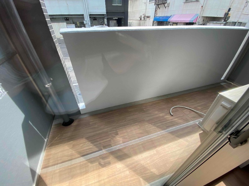 バルコニー　同物件別部屋イメージ