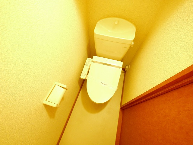 トイレ　ゆったりとした空間のトイレです