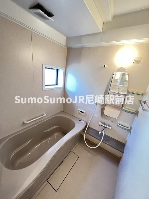 バス・シャワールーム　きれいなお風呂です