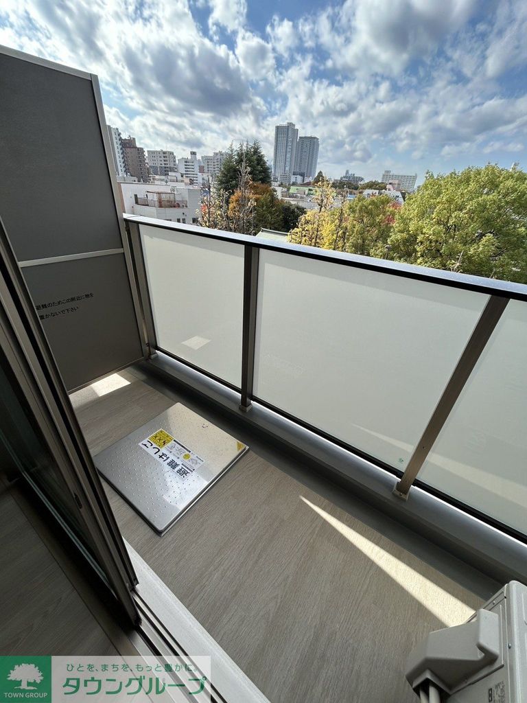 バルコニー　バルコニー