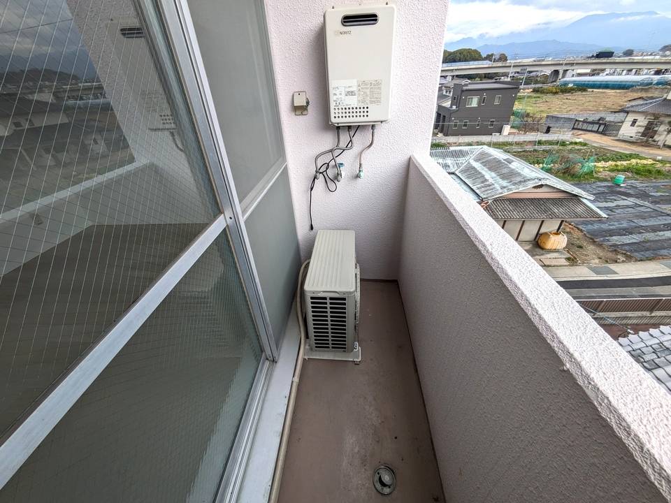 バルコニー　バルコニー