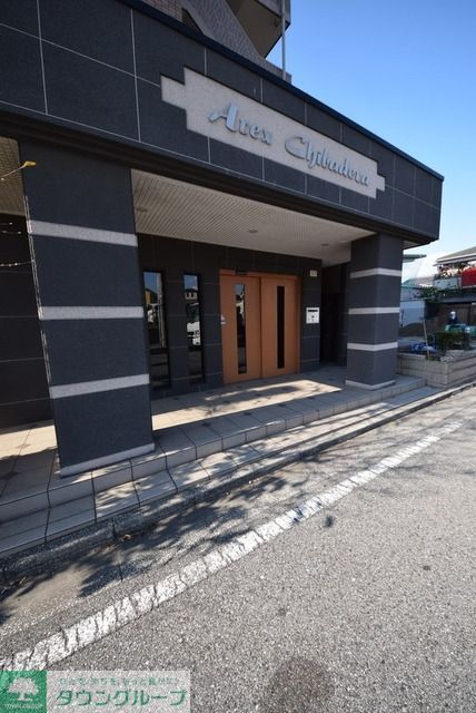 エントランス　お問合せはタウンハウジングまで！※現地待合わせ相談可能